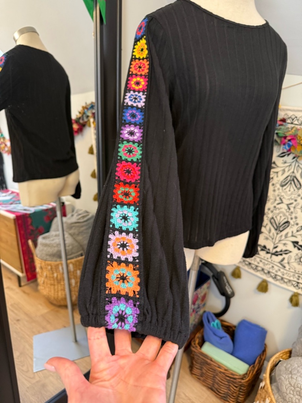 Black Ribbed Long-Sleeve Top with Colorful Floral Sleeve Granny Squares Medium - Picture 8 of 10